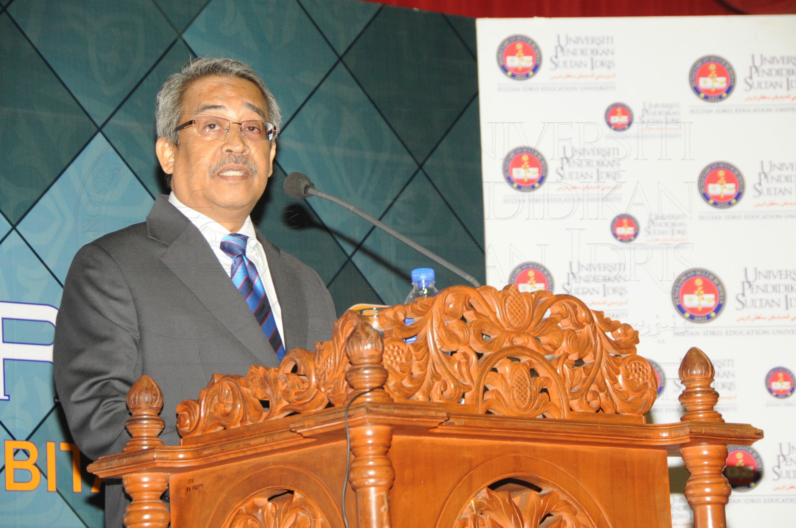 PRO 16 6 AMANAT VCHAS 8668